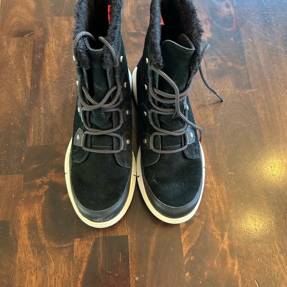 Sorel Joan Explorer - Picture 3 of 4